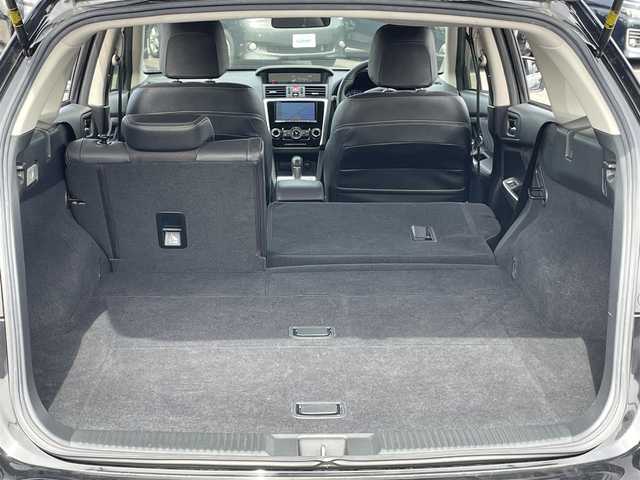 スバル レヴォーグ 1．6GT アイサイト Sスタイル 道央・札幌 2016(平28)年 7.7万km クリスタルブラックシリカ ４WD/純正ディーラーOPナビ/CD/DVD/BT/フルセグ/アイサイト/衝突被害軽減ブレーキ/横滑り防止装置/レーダークルーズコントロール/ヒルスタートアシスト/レーンキープアシスト/バックカメラ/ビルトインETC/ドライブレコーダー/アイドリングストップ/SI-DRIVE/D席シートヒーター/ハーフレザーシート/革巻きステアリング/ステアリングリモコン/パドルシフト/電動パーキング/プッシュスタート/スマートキー/LEDヘッドライト/オートライト/フォグランプ/電動格納ミラー/ウィンカーミラー/純正フロアマット/ドアバイザー