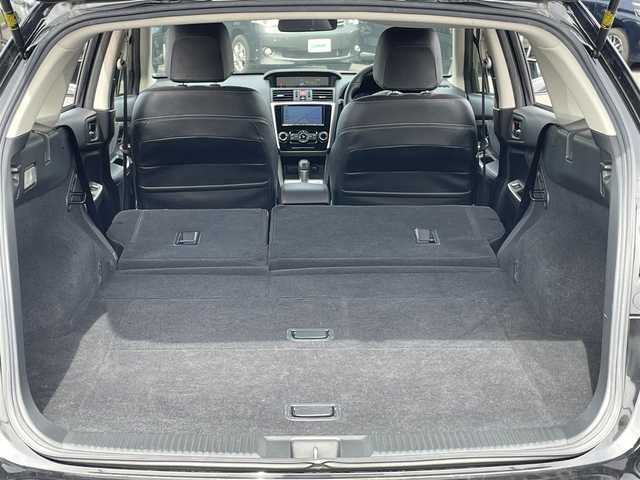 スバル レヴォーグ 1．6GT アイサイト Sスタイル 道央・札幌 2016(平28)年 7.7万km クリスタルブラックシリカ ４WD/純正ディーラーOPナビ/CD/DVD/BT/フルセグ/アイサイト/衝突被害軽減ブレーキ/横滑り防止装置/レーダークルーズコントロール/ヒルスタートアシスト/レーンキープアシスト/バックカメラ/ビルトインETC/ドライブレコーダー/アイドリングストップ/SI-DRIVE/D席シートヒーター/ハーフレザーシート/革巻きステアリング/ステアリングリモコン/パドルシフト/電動パーキング/プッシュスタート/スマートキー/LEDヘッドライト/オートライト/フォグランプ/電動格納ミラー/ウィンカーミラー/純正フロアマット/ドアバイザー