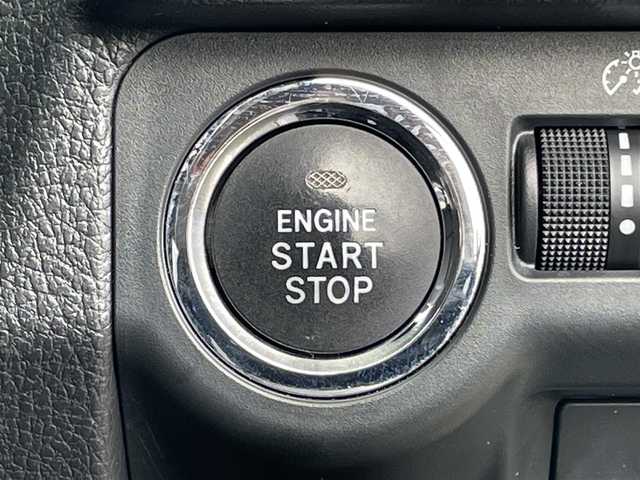 スバル レヴォーグ 1．6GT アイサイト Sスタイル 道央・札幌 2016(平28)年 7.7万km クリスタルブラックシリカ ４WD/純正ディーラーOPナビ/CD/DVD/BT/フルセグ/アイサイト/衝突被害軽減ブレーキ/横滑り防止装置/レーダークルーズコントロール/ヒルスタートアシスト/レーンキープアシスト/バックカメラ/ビルトインETC/ドライブレコーダー/アイドリングストップ/SI-DRIVE/D席シートヒーター/ハーフレザーシート/革巻きステアリング/ステアリングリモコン/パドルシフト/電動パーキング/プッシュスタート/スマートキー/LEDヘッドライト/オートライト/フォグランプ/電動格納ミラー/ウィンカーミラー/純正フロアマット/ドアバイザー