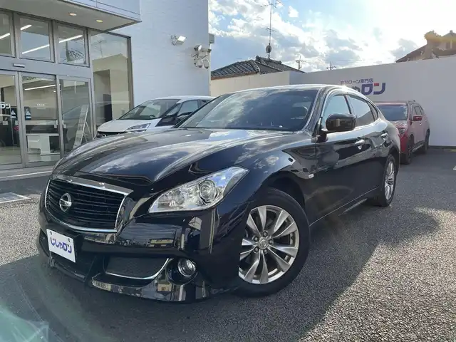 日産 フーガ 250GT 埼玉県 2014(平26)年 11.1万km ガーネットブラック (株)IDOMが運営する【じしゃロン鳩ヶ谷店】の自社ローン専用車両になりますこちらは現金またはオートローンご利用時の価格です。自社ローンご希望の方は別途その旨お申付け下さい/純正ＨＤＤナビ/　(CD/DVD/USB/Bluetooth接続)/フルセグＴＶ/バックカメラ/ビルドインＥＴＣ/純正ドライブレコーダー/ハーフレザーシート/電動シート/クルーズコントロール/サイド＆カーテンエアバッグ/ＨＩＤヘッドライト