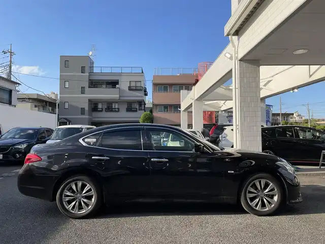日産 フーガ 250GT 埼玉県 2014(平26)年 11.1万km ガーネットブラック (株)IDOMが運営する【じしゃロン鳩ヶ谷店】の自社ローン専用車両になりますこちらは現金またはオートローンご利用時の価格です。自社ローンご希望の方は別途その旨お申付け下さい/純正ＨＤＤナビ/　(CD/DVD/USB/Bluetooth接続)/フルセグＴＶ/バックカメラ/ビルドインＥＴＣ/純正ドライブレコーダー/ハーフレザーシート/電動シート/クルーズコントロール/サイド＆カーテンエアバッグ/ＨＩＤヘッドライト