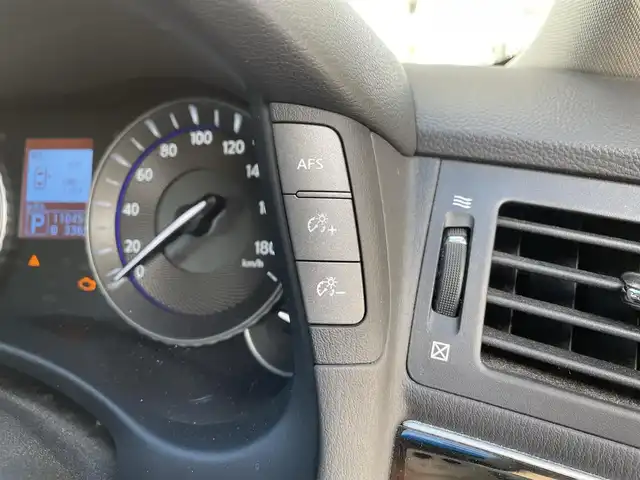 日産 フーガ 250GT 埼玉県 2014(平26)年 11.1万km ガーネットブラック (株)IDOMが運営する【じしゃロン鳩ヶ谷店】の自社ローン専用車両になりますこちらは現金またはオートローンご利用時の価格です。自社ローンご希望の方は別途その旨お申付け下さい/純正ＨＤＤナビ/　(CD/DVD/USB/Bluetooth接続)/フルセグＴＶ/バックカメラ/ビルドインＥＴＣ/純正ドライブレコーダー/ハーフレザーシート/電動シート/クルーズコントロール/サイド＆カーテンエアバッグ/ＨＩＤヘッドライト