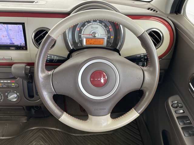 スズキ ラパン ショコラ G 愛知県 2013(平25)年 4.1万km シャンパンピンクPM SDナビ　/ワンセグ　/CD　/Bluetooth　/HIDヘッドライト　/オートライト　/アイドリングストップ　/純正フロアマット　/スマートキー　/プッシュスタート