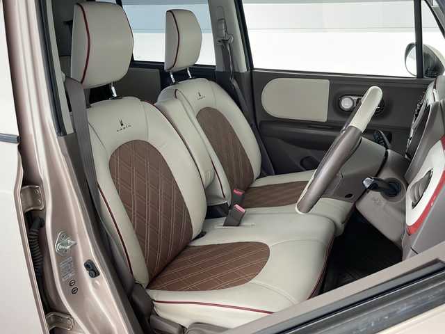 スズキ ラパン ショコラ G 愛知県 2013(平25)年 4.1万km シャンパンピンクPM SDナビ　/ワンセグ　/CD　/Bluetooth　/HIDヘッドライト　/オートライト　/アイドリングストップ　/純正フロアマット　/スマートキー　/プッシュスタート