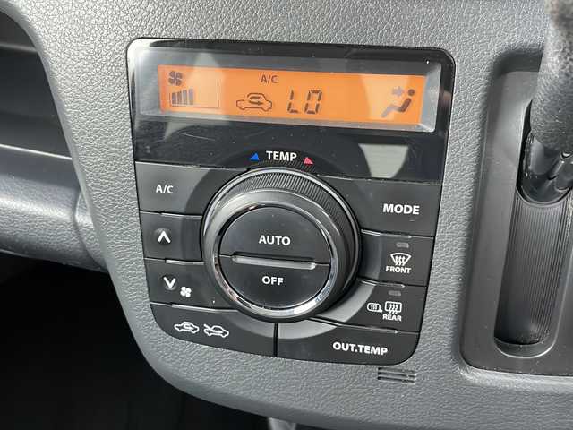 スズキ ワゴンＲ スティングレー T 道央・札幌 2013(平25)年 5.3万km ブルーイッシュブラックパール3 ・４WD / ターボ/・社外クラリオンオーディオ/・CD.USB/・パドルシフト/革巻きハンドル/・HIDライト/オートライト/・ミラーヒーター/シートヒーター/・ブッシュスタート/スマートキー/・ダウンサス