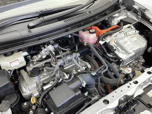 トヨタ アクア S スタイルブラック 宮城県 2020(令2)年 1.5万km シルバーM 純正SDナビ（NSZT-W68T）/　（Bluetooth/radio/フルセグTV/SD/CD）/全方位カメラ/前席シートヒーター/純正フロアマット/社外ホイール（スタッドレスタイヤ4本）/オートライト/オートマチックハイビーム/プッシュスタート/スマートキー/LEDフォグランプ/LEDヘッドライト/ドライブレコーダー前後/ABS/横滑り防止装置/衝突被害軽減システム/盗難防止装置/レーンキープアシスト/トヨタセーフティセンス