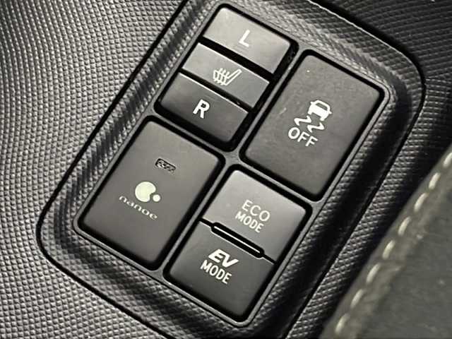トヨタ アクア S スタイルブラック 宮城県 2020(令2)年 1.5万km シルバーM 純正SDナビ（NSZT-W68T）/　（Bluetooth/radio/フルセグTV/SD/CD）/全方位カメラ/前席シートヒーター/純正フロアマット/社外ホイール（スタッドレスタイヤ4本）/オートライト/オートマチックハイビーム/プッシュスタート/スマートキー/LEDフォグランプ/LEDヘッドライト/ドライブレコーダー前後/ABS/横滑り防止装置/衝突被害軽減システム/盗難防止装置/レーンキープアシスト/トヨタセーフティセンス