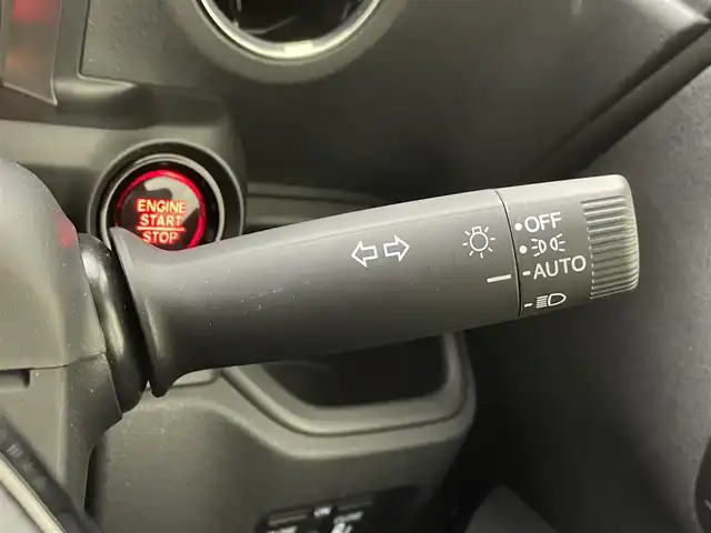 ホンダ Ｎ ＢＯＸ カスタム コーディネートスタイル 埼玉県 2024(令6)年 0.3万km プラチナホワイトパール 純正８型ナビ　ＶＸＭ－２４５ＺＦＥｉ　フルセグ　ＢＴ　アダプティブクルーズコントロール　前席シートヒーター　バックカメラ　ＥＴＣ　両側電動スライド　純正フロアマット　前後パーキングセンサーシステム