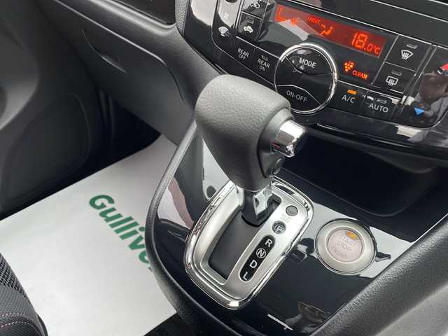 日産 セレナ ハイウェイスター Vセレクション 岩手県 2012(平24)年 2.4万km スーパーブラック 純正HDDナビ/AM/FM/CD/DVD/Bluetooth/フルセグTV/バックカメラ/ビルトインETC/両側パワースライドドア/フリップダウンモニター(ALPINE)/クルーズコントロール/横滑り防止装置/コーナーセンサー/アイドリングストップ/オートライト/キセノンヘッドライト/フォグランプ/スマートキー/プッシュスタート/電動格納ミラー/純正15インチAW/純正スタッドレスAW・社外スペアタイヤ車載/純正フロアマット/ドアバイザー/保証書/取扱説明書