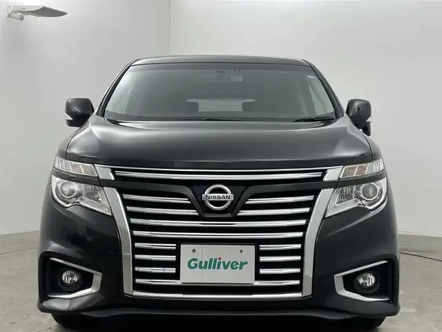 日産 エルグランド 250ハイウェイスターS 岡山県 2018(平30)年 5.4万km ファントムブラック 純正メモリーナビ/・FM/AM/Bluetooth/フルセグ/CD/ハーフレザーシート/両側パワースライドドア/前方ドライブレコーダー/ETC/ステアリングスイッチ/18インチ純正アルミ/フロアマット/ドアバイザー/LEDヘッドライト/フォグライト/ISOFIX/後席サンシェイド/ステアリングスイッチ/チルトステアリング/シートリフター/ウインカーミラー/ドアバイザー/スマートキー2本/取扱説明書/ナビ説明書