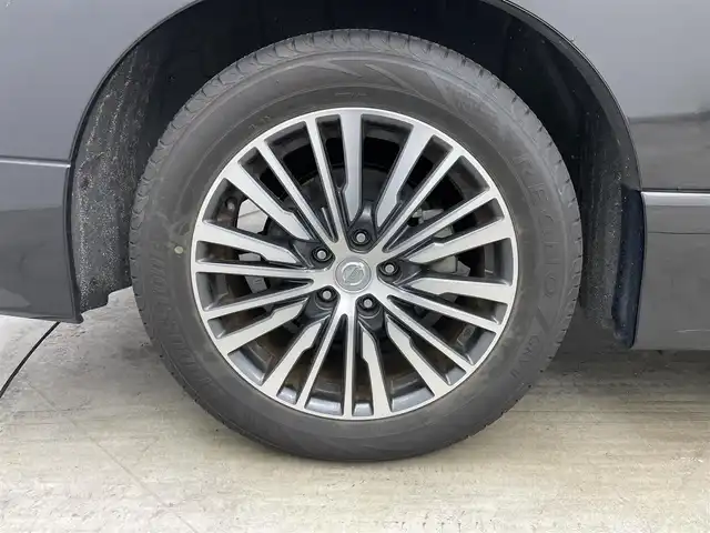日産 エルグランド 250ハイウェイスターS 岡山県 2018(平30)年 5.4万km ファントムブラック 純正メモリーナビ/・FM/AM/Bluetooth/フルセグ/CD/ハーフレザーシート/両側パワースライドドア/前方ドライブレコーダー/ETC/ステアリングスイッチ/18インチ純正アルミ/フロアマット/ドアバイザー/LEDヘッドライト/フォグライト/ISOFIX/後席サンシェイド/ステアリングスイッチ/チルトステアリング/シートリフター/ウインカーミラー/ドアバイザー/スマートキー2本/取扱説明書/ナビ説明書