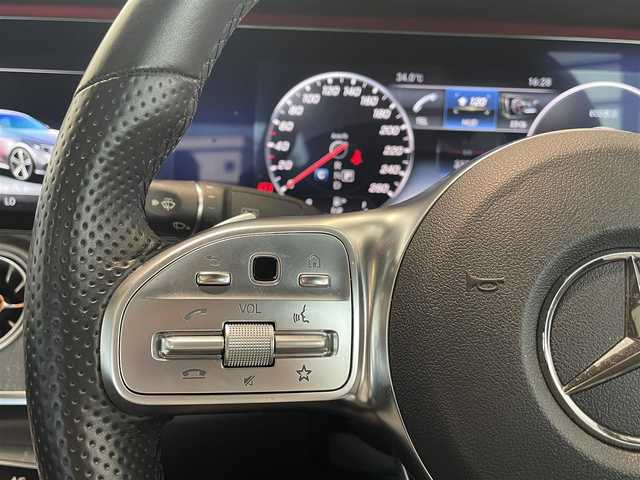 メルセデス・ベンツ ＣＬＳ２２０ｄ スポーツ エクスクルーシブPKG 愛知県 2018(平30)年 3.4万km カバンサイトブルー パノラミックＳ／Ｒ　/ＨＵＤ　/Ｂｕｒｍｅｓｔｅｒ　/ＭＢＵＸ　/Ｂｌｕｅｔｏｏｔｈ　/３６０度カメラ　/フルセグＴＶ　/シートＨ　/エアシート　/ＡＣＣ　/ＬＫＡ　/ＬＤＷ　/ＢＳＭ　/ドライブレコーダー　/ＥＴＣ２．０/プッシュスタート/ウィンカーミラー/アイドリングストップ