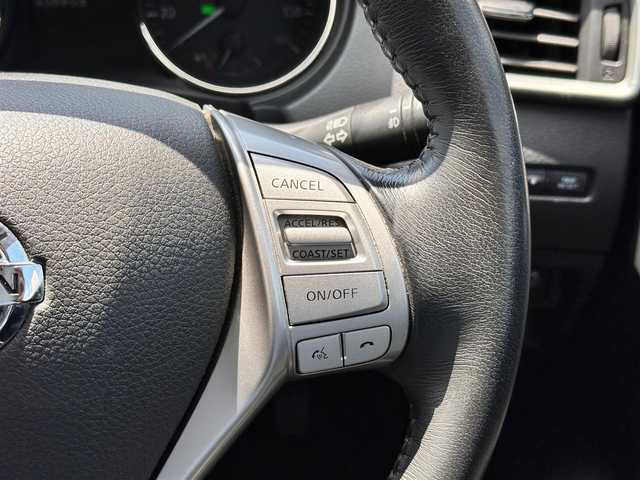日産 エクストレイル 20Xtt エマージェンシーブレーキ 宮城県 2017(平29)年 5.2万km チタニウムカーキ エマージェンシーブレーキ/車線逸脱警報/踏み間違い衝突防止アシスト/コーナーセンサー/インテリジェントパーキングアシスト/アラウンドビューモニター/メーカーナビ/・CD/DVD/・Bluetooth/・フルセグTV/ビルトインETC/GPSレーダー探知機（GWR81sd）/電動リアゲート/シートヒーター/革巻きステアリング/クルーズコントロール/ステアリングスイッチ/LEDヘッドランプ/フォグランプ/オートライト/スマートキー＆プッシュスタート/電動格納ミラー/純正18インチAW/純正ドアバイザー/純正フロアマット/Wエアバッグ