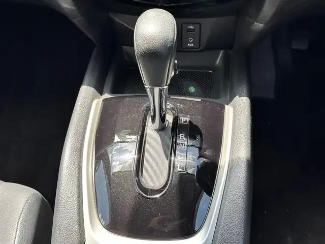 日産 エクストレイル 20Xtt エマージェンシーブレーキ 宮城県 2017(平29)年 5.2万km チタニウムカーキ エマージェンシーブレーキ/車線逸脱警報/踏み間違い衝突防止アシスト/コーナーセンサー/インテリジェントパーキングアシスト/アラウンドビューモニター/メーカーナビ/・CD/DVD/・Bluetooth/・フルセグTV/ビルトインETC/GPSレーダー探知機（GWR81sd）/電動リアゲート/シートヒーター/革巻きステアリング/クルーズコントロール/ステアリングスイッチ/LEDヘッドランプ/フォグランプ/オートライト/スマートキー＆プッシュスタート/電動格納ミラー/純正18インチAW/純正ドアバイザー/純正フロアマット/Wエアバッグ