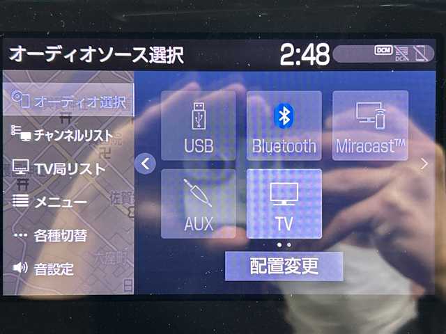 トヨタ クラウン RS アドバンス 佐賀県 2018(平30)年 6.3万km ホワイトパールクリスタルシャイン 純正8インチナビ/フルセグTV/CD/DVD/Bluetooth/バックカメラ/衝突被害軽減システム/レーダークルーズコントロール/レーンアシスト/ブラインドスポットモニター/パーキングサポートブレーキ/ヘッドアップディスプレイ/標識認識機能/先行車発進告知機能/横滑り防止装置/オートライト/オートマチックハイビーム/三眼LEDヘッドライト/ビルトインETC/前後ドライブレコーダー/ハーフレザーシート/前席パワーシート/前席シートヒーター/ステアリングヒーター/純正18インチアルミホイール/純正フロアマット/スマートキー×２/カードキー×１/パドルシフト