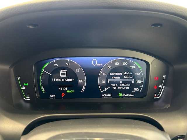 ホンダ ＺＲ－Ｖ ハイブリッド e:HEV Z 埼玉県 2024(令6)年 0.7万km プラチナホワイトパール ホンダセンシング/純正9インチナビ/　　BT/USB/フルセグTV/マルチビューカメラシステム/パワーバックドア/アダプティブクルーズコントロール/LEDオートライト/レザーシート/シートヒーター/パワーシート/純正18インチAW/ブラインドスポットインフォメーション/後退出庫サポート/アダプティブドライビングビーム/パドルシフト/ステアリングスイッチ/プッシュスタート/ETC2.0/禁煙車