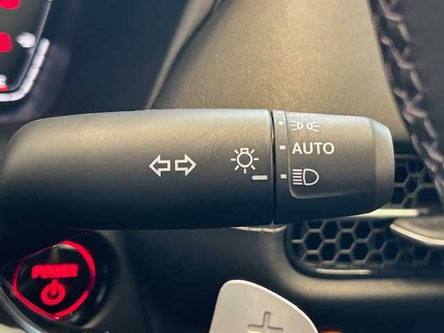 ホンダ ＺＲ－Ｖ ハイブリッド e:HEV Z 埼玉県 2024(令6)年 0.7万km プラチナホワイトパール ホンダセンシング/純正9インチナビ/　　BT/USB/フルセグTV/マルチビューカメラシステム/パワーバックドア/アダプティブクルーズコントロール/LEDオートライト/レザーシート/シートヒーター/パワーシート/純正18インチAW/ブラインドスポットインフォメーション/後退出庫サポート/アダプティブドライビングビーム/パドルシフト/ステアリングスイッチ/プッシュスタート/ETC2.0/禁煙車
