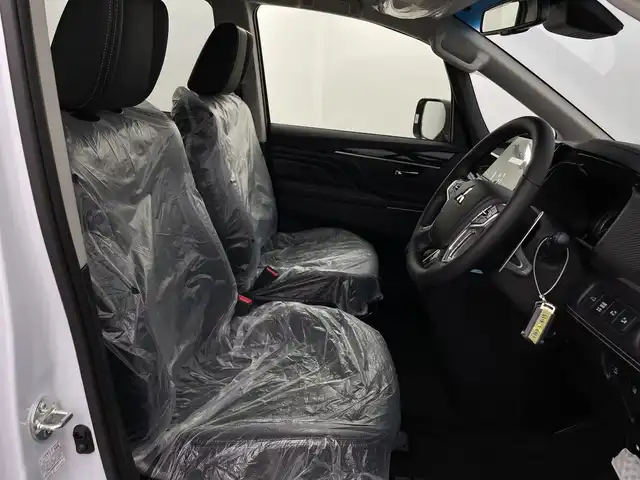 三菱 デリカＤ：５ シャモニー 新潟県 2025(令7)年 0.1千km 白 パートタイム4WD/e-Assist/ALPINE12.8型フリップダウンモニター/D:5専用11型ナビ/　CD/DVD/Bluetooth/フルセグTV/全周囲カメラ/両側パワースライドドア/パワーバックドア/レーダークルーズコントロール/LEDオートライト/ハーフレザーシート/シートヒーター/パワーシート/純正18インチアルミホイール/パドルシフト/レーンキープアシスト/ステアリングヒーター/ステアリングリモコン/スマートキー