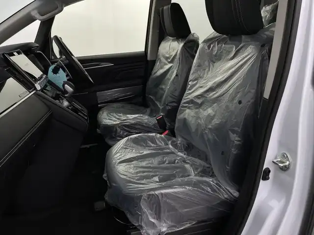 三菱 デリカＤ：５ シャモニー 新潟県 2025(令7)年 0.1千km 白 パートタイム4WD/e-Assist/ALPINE12.8型フリップダウンモニター/D:5専用11型ナビ/　CD/DVD/Bluetooth/フルセグTV/全周囲カメラ/両側パワースライドドア/パワーバックドア/レーダークルーズコントロール/LEDオートライト/ハーフレザーシート/シートヒーター/パワーシート/純正18インチアルミホイール/パドルシフト/レーンキープアシスト/ステアリングヒーター/ステアリングリモコン/スマートキー