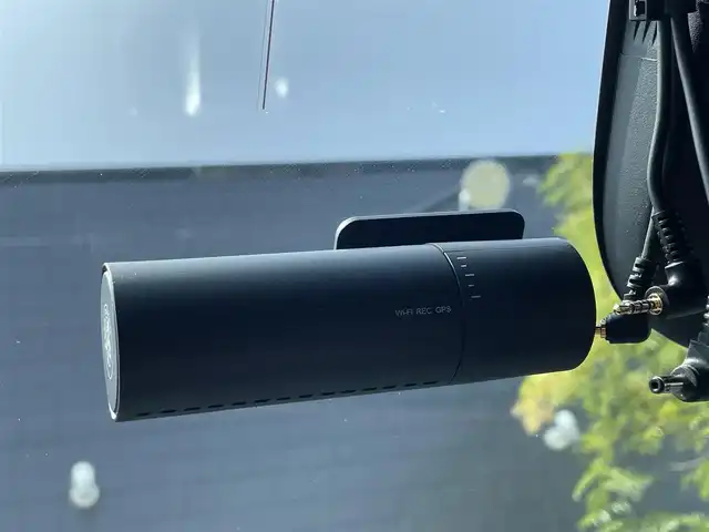 アルファロメオ ジュリア ヴェローチェ 滋賀県 2021(令3)年 2.7万km 黒 レッドレザーシート/harman kardonサウンド/純正メモリナビ/・BT/USB/フルセグ/バックカメラ/ETC/ドライブレコーダー/アダブティブクルーズコントロール/レーンキープアシスト/ブラインドスポットモニター/パーキングセンサー/パワーシート(D/N席)/シートヒーター(D/N席)/ステアリングヒーター/スマートキー/プッシュスタート/純正19インチAW/取扱説明書/保証書/スペアキー