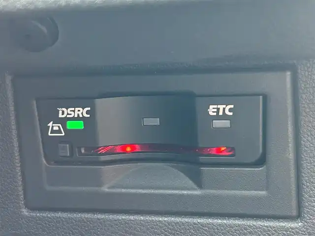 フォルクスワーゲン ゴルフ ＧＴＩ パフォーマンス 福岡県 2014(平26)年 9.4万km ピュアホワイト 純正ナビ(フルセグ/CD/DVD/BT)ETCアイドリングストップ純正LEDヘッドライト純正18インチAW純正フロアマット横滑り防止装置スペアキー取扱説明書保証書