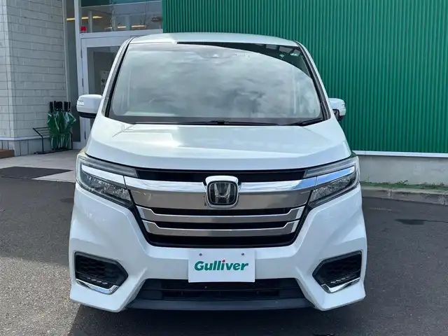 ホンダ ステップワゴン スパーダ ハイブリッド G EX ホンダセンシング 宮城県 2018(平30)年 7.9万km プラチナホワイトパール ホンダセンシング/●衝突軽減ブレーキ〈CMBS〉/●誤発進抑制機能/●歩行者事故低減ステアリング/●路外逸脱抑制機能/●渋滞追従機能付ACC〈アダプティブ・クルーズ・コントロール〉/●LKAS〈車線維持支援システム〉/●先行車発進お知らせ機能/●標識認識機能/純正11.6インチフリップダウンモニター（VM-185EN）/純正9インチナビ（VXM-187VFNi）/・CD/DVD/・Bluetooth/・フルセグTV/バックカメラ/ビルトインETC/ドライブレコーダー/両側パワースライドドア/ハーフレザーシート/シートヒーター/革巻きステアリング/ステアリングスイッチ/電動パーキングブレーキ/ブレーキホールド/LEDヘッドランプ/フォグランプ/オートライト/スマートキー＆プッシュスタート/トリプルゾーンコントロール・フルオートエアコンディショナー/電動格納ミラー/純正16インチAW/純正フロアマット/ドアバイザー/W/サイド/カーテンエアバッグ