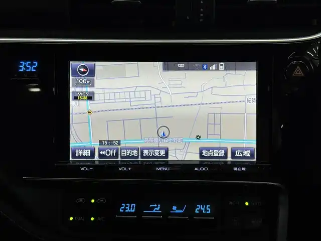 トヨタ オーリス 180G 三重県 2015(平27)年 5.6万km ホワイトパールクリスタルシャイン 1.8L ガソリン/FF/MTモード付フロアCVT（7速スポーツシーケンシャルシフトマチック）/純正 9インチナビ NSZT-Y64T/（AM/FM/CD/DVD/SD/SDREC/Bluetooth/TV）/バックガイドモニター/ドライブレコーダー 前方/ビルトイン ETC/Toyota Safety Sense/●プリクラッシュセーフティ［PCS］/●レーンディパーチャーアラート［LDA］/●オートマチックハイビーム［AHB］/●VSC&TRC（横滑り防止制御）/・【OP】SRS エアバッグ（運転席・助手席・サイド・カーテンシールド）/・ABS/など/装備/●ハーフレザーシート/●左右独立温度独立調整オートエアコン/●オートライト/●フロントフォグランプ/●ヘッドライトオートレベリング機能/●ステアリングスイッチ/●パドルシフト/●LEDクリアランスランプ/●プッシュスタート/●スマートキーx2/●純正 16inAW/など
