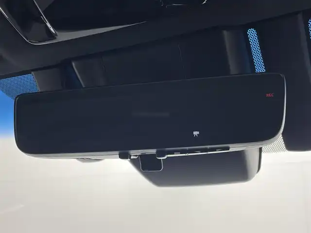 トヨタ ハリアー Z レザーパッケージ 茨城県 2024(令6)年 0.8万km プラチナホワイトパールマイカ 純正12.3型ナビ/全周囲カメラ/フルセグ/モデリスタエアロ/HUD/衝突被害軽減ブレーキ/車線逸脱抑制装置/レーダークルーズコントロール/オートマチックハイビーム/クリアランスソナー/BSM/ETC2.0/デジタルインナーミラー（ドラレコ機能）/黒革シート/シートヒーター/ベンチレーション/ステアリングヒーター/純正19インチAW/LEDヘッドライト/スマートキー