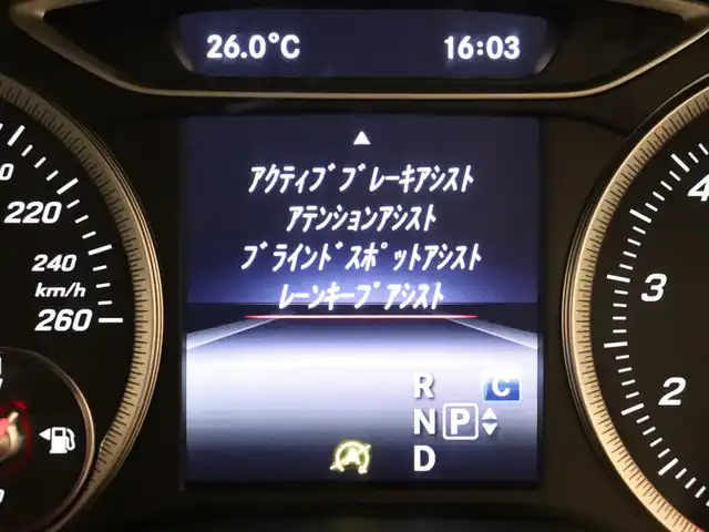 メルセデス・ベンツ Ｂ１８０ スポーツ 静岡県 2017(平29)年 6万km コスモスブラック 衝突軽減ブレーキ　/ＡＣＣ　/純正ナビＴＶ　/ＬＥＤ　/半革　/ＥＴＣ　/パドルシフト/アイドリングストップ　/ＣａｒＰｌａｙ　/純正１８ＡＷ　/パワーシート／ヒーター／メモリ　/社外レーダー　/ＢＳＭ　/ＬＫＡ