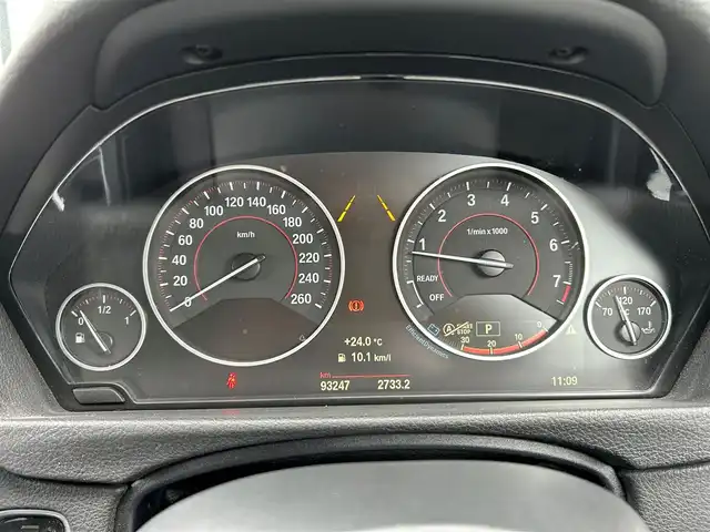 ＢＭＷ ４３５ｉ グランクーペ 岐阜県 2014(平26)年 9.4万km 黒 登録時走行距離：93247km/純正メーカーナビ/バックカメラ/テレビ・Bluetooth・USB/レーダークルーズコントロール/レーンキープアシスト/レザーシート/シートヒーター/コーナーセンサー/パーキングアシスト/LEDヘッドライト/オートライト/純正19インチアルミホイール/スマートキー