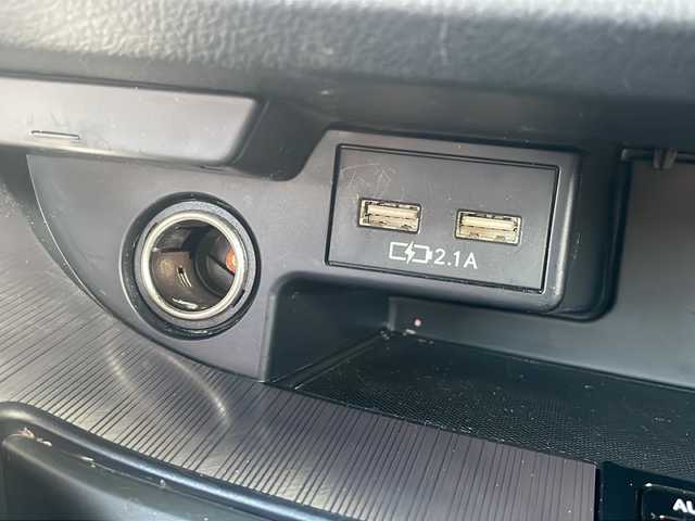 レクサス ＲＸ 450h Fスポーツ 広島県 2021(令3)年 7.2万km ホワイトノーヴァガラスフレーク 純正ナビ/Bluetooth/CD/DVD/USB/Miracast/フルセグTV/パノラミックビューモニター/ビルドインETC2.0/赤革シート/メモリーシート/パワーシート/シートヒーター/シートベンチレーション/ステアリングヒーター/ステアリングスイッチ/パドルシフト/パワーバックドア/レーダークルーズコントロール/BSM/HUD/三眼LEDオートライト/オートハイビーム/プリクラッシュセーフティー/シーケンシャルウインカー/フォグランプ/純正20インチアルミホイール/純正フロアマット/横滑り防止装置/レーンキープアシスト/スマートキー/プッシュスタート