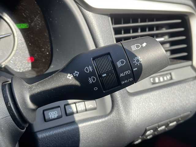 レクサス ＲＸ 450h Fスポーツ 広島県 2021(令3)年 7.2万km ホワイトノーヴァガラスフレーク 純正ナビ/Bluetooth/CD/DVD/USB/Miracast/フルセグTV/パノラミックビューモニター/ビルドインETC2.0/赤革シート/メモリーシート/パワーシート/シートヒーター/シートベンチレーション/ステアリングヒーター/ステアリングスイッチ/パドルシフト/パワーバックドア/レーダークルーズコントロール/BSM/HUD/三眼LEDオートライト/オートハイビーム/プリクラッシュセーフティー/シーケンシャルウインカー/フォグランプ/純正20インチアルミホイール/純正フロアマット/横滑り防止装置/レーンキープアシスト/スマートキー/プッシュスタート