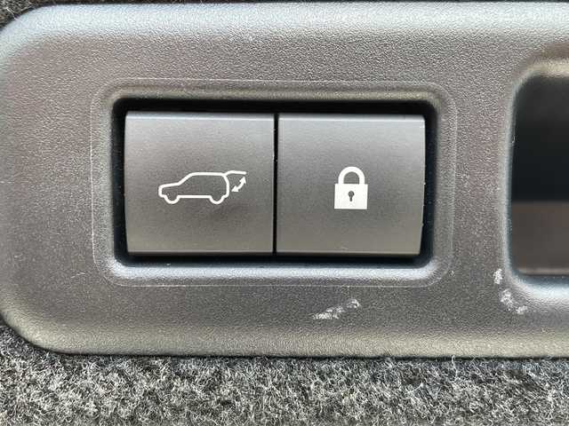 レクサス ＲＸ 450h Fスポーツ 広島県 2021(令3)年 7.2万km ホワイトノーヴァガラスフレーク 純正ナビ/Bluetooth/CD/DVD/USB/Miracast/フルセグTV/パノラミックビューモニター/ビルドインETC2.0/赤革シート/メモリーシート/パワーシート/シートヒーター/シートベンチレーション/ステアリングヒーター/ステアリングスイッチ/パドルシフト/パワーバックドア/レーダークルーズコントロール/BSM/HUD/三眼LEDオートライト/オートハイビーム/プリクラッシュセーフティー/シーケンシャルウインカー/フォグランプ/純正20インチアルミホイール/純正フロアマット/横滑り防止装置/レーンキープアシスト/スマートキー/プッシュスタート