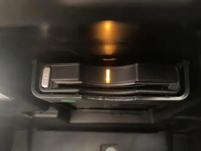 ボルボ ＸＣ６０ D4 AWD モーメンタム 熊本県 2020(令2)年 5.3万km グレー ブラウンフルレザーシート/シートヒーター/パワーシート/純正ナビ/Bluetooth/AppleCarPlay/androidauto/USB/360°カメラ/コーナーセンサー/フルセグテレビ/自動トランクオープナー/オートホールド/アダプティブクルーズコントロール/ブラインドスポットモニター/レーンキープアシスト/LEDヘッドライト/LEDフォグライト/ハイビームアシストシステム/ロードサインインフォ/クロストラフィックアラート/衝突回避/【D4AWDモメンタム / パイングレー】
