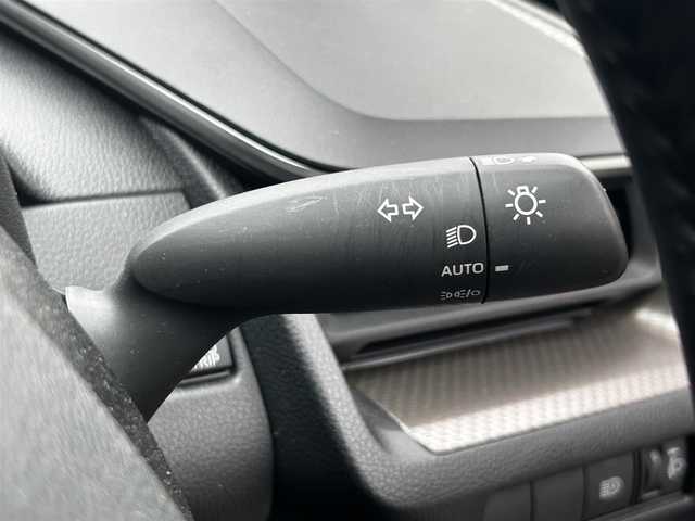 トヨタ プリウス G 滋賀県 2024(令6)年 1.9万km アティチュードブラックマイカ 純正8インチナビ/Bluetooth/USB/ミラーリング/フルセグTV/フルモデリスタエアロ/追従クルーズコントロール/フロント/サイド/バックカメラ/シートヒーター/純正19インチアルミホイール/LEDヘッドライト/オートライト/オートハイビーム/前後ドライブレコーダー/ETC2.0