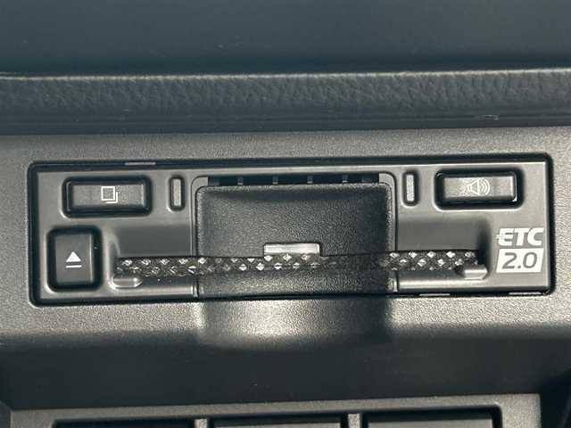 トヨタ プリウス G 滋賀県 2024(令6)年 1.9万km アティチュードブラックマイカ 純正8インチナビ/Bluetooth/USB/ミラーリング/フルセグTV/フルモデリスタエアロ/追従クルーズコントロール/フロント/サイド/バックカメラ/シートヒーター/純正19インチアルミホイール/LEDヘッドライト/オートライト/オートハイビーム/前後ドライブレコーダー/ETC2.0