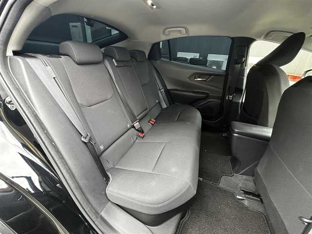 トヨタ プリウス G 滋賀県 2024(令6)年 1.9万km アティチュードブラックマイカ 純正8インチナビ/Bluetooth/USB/ミラーリング/フルセグTV/フルモデリスタエアロ/追従クルーズコントロール/フロント/サイド/バックカメラ/シートヒーター/純正19インチアルミホイール/LEDヘッドライト/オートライト/オートハイビーム/前後ドライブレコーダー/ETC2.0