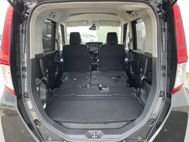 トヨタ ルーミー カスタムG S 佐賀県 2018(平30)年 6.8万km ブラックマイカメタリック 純正9インチSDナビゲーション/・フルセグTV/CD/DVD/SD/Bluetooth/バックカメラ/ビルトインETC/両側パワースライドドア/後席サンシェード/ISOFIX対応/革巻きステアリング/ステアリングリモコン/純正14インチアルミホイール/純正LEDヘッドライト/純正LEDフォグランプ/純正フロアマット/純正ドアバイザ―/新車保証書/取扱説明書/スペアキー１本/クルーズコントロール/先行車発進お知らせ機能/プリクラッシュセーフティ/車線逸脱警報機能