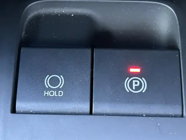 トヨタ ハリアー ハイブリッド Z レザーパッケージ 岡山県 2020(令2)年 10.3万km プレシャスブラックパール 登録時走行距離102731km/JBLプレミアムサウンド/純正12.3インチナビ/フルセグTV（AM/FM/Bluetooth）/バックカメラ/ビルトインETC2.0/デジタルインナーミラー/ドライブレコーダー/トヨタセーフティセンス/・ブラインドスポットモニター/・レーントレーシングアシスト/・レーダークルーズコントロール/・オートマチックハイビーム/・プリクラッシュセーフティシステム/パワーバックドア/D/N席シートヒーター/ステアリングヒーター/D/N席ベンチレーション/D/N席パワーシート/19インチ純正AW/純正フロアマット