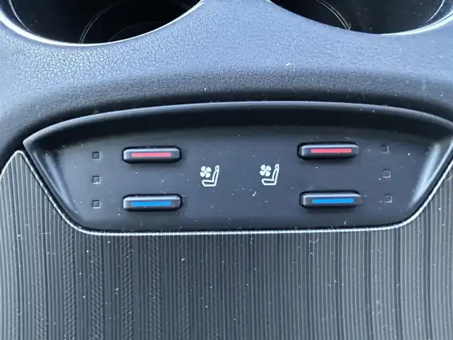 トヨタ ハリアー ハイブリッド Z レザーパッケージ 岡山県 2020(令2)年 10.3万km プレシャスブラックパール 登録時走行距離102731km/JBLプレミアムサウンド/純正12.3インチナビ/フルセグTV（AM/FM/Bluetooth）/バックカメラ/ビルトインETC2.0/デジタルインナーミラー/ドライブレコーダー/トヨタセーフティセンス/・ブラインドスポットモニター/・レーントレーシングアシスト/・レーダークルーズコントロール/・オートマチックハイビーム/・プリクラッシュセーフティシステム/パワーバックドア/D/N席シートヒーター/ステアリングヒーター/D/N席ベンチレーション/D/N席パワーシート/19インチ純正AW/純正フロアマット