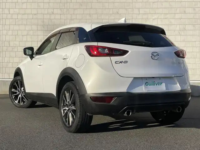 マツダ ＣＸ－３ XD ツーリング 岐阜県 2015(平27)年 5.9万km クリスタルホワイトパールマイカ ヘッドアップディスプレイ　/ブラインドスポットモニター　/ＢＯＳＥプレミアムサウンド　/ハーフレザーシート/純正ナビ（フルセグ・Ｂｌｕｅｔｏｏｔｈ・ＣＤ・ＤＶＤ）　/バックカメラ　/ＬＥＤヘッドライト　/アルミペダル　/スマートキー２/保証書/取扱説明書/ナビ取扱説明書