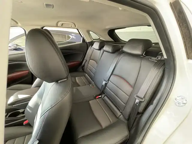 マツダ ＣＸ－３ XD ツーリング 岐阜県 2015(平27)年 5.9万km クリスタルホワイトパールマイカ ヘッドアップディスプレイ　/ブラインドスポットモニター　/ＢＯＳＥプレミアムサウンド　/ハーフレザーシート/純正ナビ（フルセグ・Ｂｌｕｅｔｏｏｔｈ・ＣＤ・ＤＶＤ）　/バックカメラ　/ＬＥＤヘッドライト　/アルミペダル　/スマートキー２/保証書/取扱説明書/ナビ取扱説明書