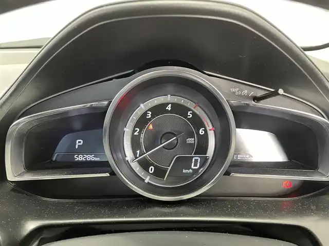 マツダ ＣＸ－３ XD ツーリング 岐阜県 2015(平27)年 5.9万km クリスタルホワイトパールマイカ ヘッドアップディスプレイ　/ブラインドスポットモニター　/ＢＯＳＥプレミアムサウンド　/ハーフレザーシート/純正ナビ（フルセグ・Ｂｌｕｅｔｏｏｔｈ・ＣＤ・ＤＶＤ）　/バックカメラ　/ＬＥＤヘッドライト　/アルミペダル　/スマートキー２/保証書/取扱説明書/ナビ取扱説明書