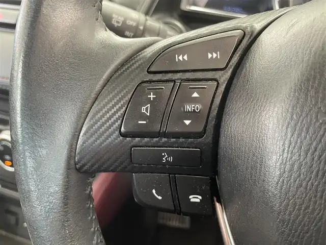 マツダ ＣＸ－３ XD ツーリング 岐阜県 2015(平27)年 5.9万km クリスタルホワイトパールマイカ ヘッドアップディスプレイ　/ブラインドスポットモニター　/ＢＯＳＥプレミアムサウンド　/ハーフレザーシート/純正ナビ（フルセグ・Ｂｌｕｅｔｏｏｔｈ・ＣＤ・ＤＶＤ）　/バックカメラ　/ＬＥＤヘッドライト　/アルミペダル　/スマートキー２/保証書/取扱説明書/ナビ取扱説明書