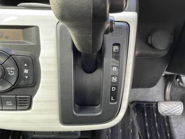 スズキ アルト X 鳥取県 2015(平27)年 20万km パール 4WD/レーダーブレーキサポート/スマートキー/プッシュスタート/ETC/AAC/CD/AUX/前席シートヒーター/社外AW/スタッドレス/ABS/横滑り防止装置/セキュリティアラーム/社外LEDヘッドライト/Wエアバック