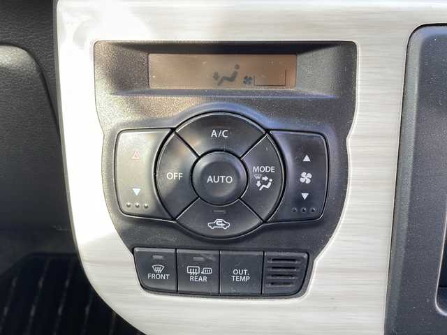 スズキ アルト X 鳥取県 2015(平27)年 20万km パール 4WD/レーダーブレーキサポート/スマートキー/プッシュスタート/ETC/AAC/CD/AUX/前席シートヒーター/社外AW/スタッドレス/ABS/横滑り防止装置/セキュリティアラーム/社外LEDヘッドライト/Wエアバック