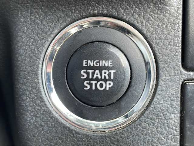 スズキ アルト X 鳥取県 2015(平27)年 20万km パール 4WD/レーダーブレーキサポート/スマートキー/プッシュスタート/ETC/AAC/CD/AUX/前席シートヒーター/社外AW/スタッドレス/ABS/横滑り防止装置/セキュリティアラーム/社外LEDヘッドライト/Wエアバック