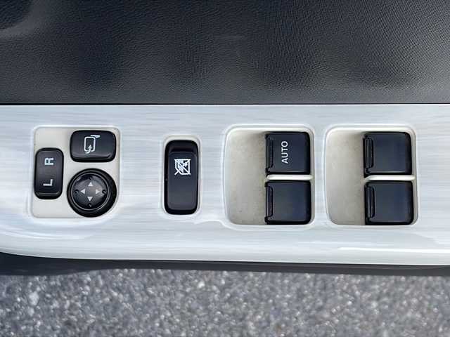 スズキ アルト X 鳥取県 2015(平27)年 20万km パール 4WD/レーダーブレーキサポート/スマートキー/プッシュスタート/ETC/AAC/CD/AUX/前席シートヒーター/社外AW/スタッドレス/ABS/横滑り防止装置/セキュリティアラーム/社外LEDヘッドライト/Wエアバック