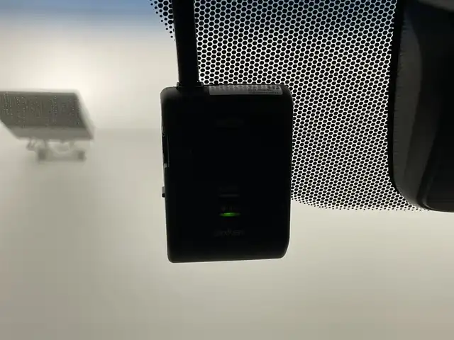 ホンダ ステップワゴン スパーダ ハイブリッドG EX HセンシングBスタイ 岡山県 2019(平31)年 7万km プレミアムスパークルブラックパール 純正１０インチナビ　/（CD/DVD/Bluetooth/フルセグ）/フリップダウンモニター　/衝突軽減ブレーキ　/両側電動スライド /アラウンドビューモニター /レーダークルーズコントロール /ビルトインETC /シートヒーター/LEDヘッドライト /オートハイビーム/ブラインドスポットモニター/プッシュスタート/USB接続/スマートキー/アイドリングストップ/ミュージックサーバー/ミュージックプレーヤー接続