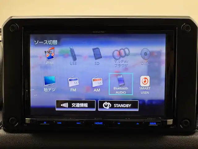 スズキ ジムニー シエラ JC 兵庫県 2019(平31)年 8.6万km シフォンアイボリーM 社外メモリナビ/（CD、DVD、SD、BT、フルセグTV）/ビルトインETC/前方ドライブレコーダー/4WD/シートヒーター/LKA/PCS/クルーズコントロール/バックカメラ/純正15インチアルミホイール/4WD/トランスファー/LEDヘッドライト/フォグライト/社外フロアマット/スマートキー×2本